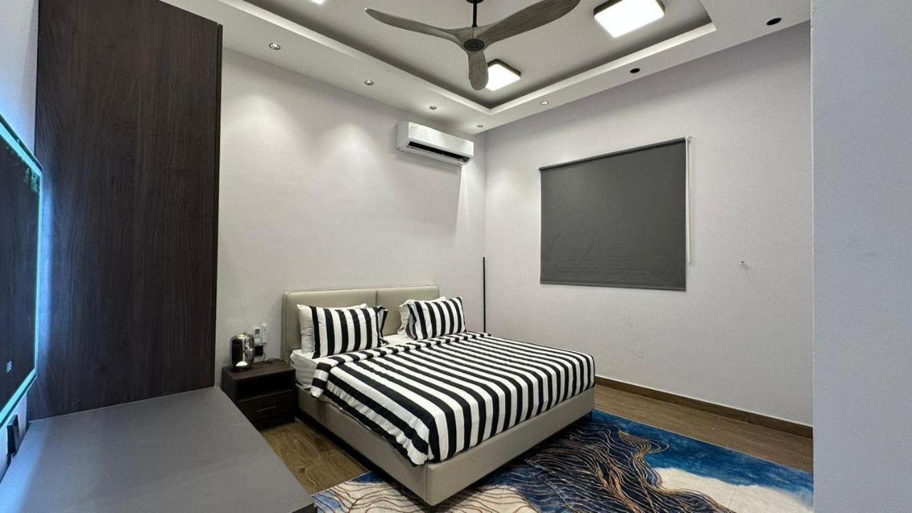 V Hotel In 帕杰 外观 照片