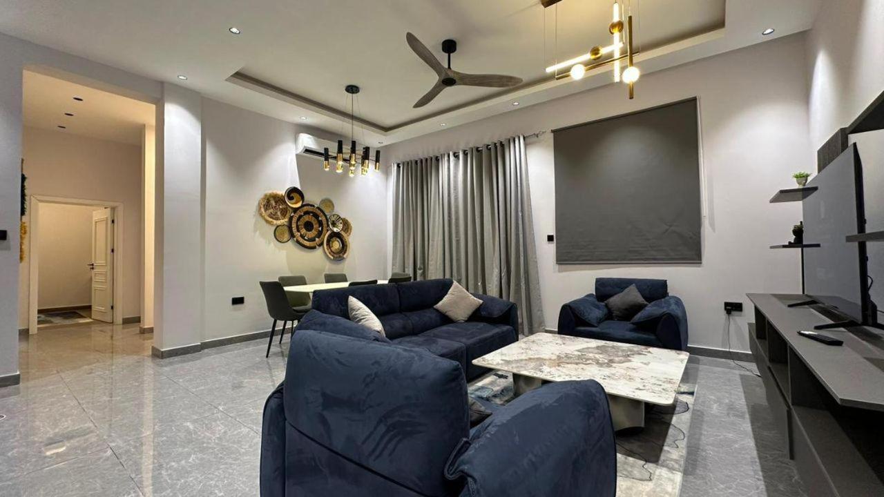 V Hotel In 帕杰 外观 照片