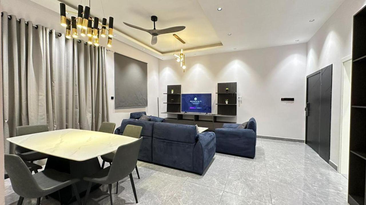 V Hotel In 帕杰 外观 照片
